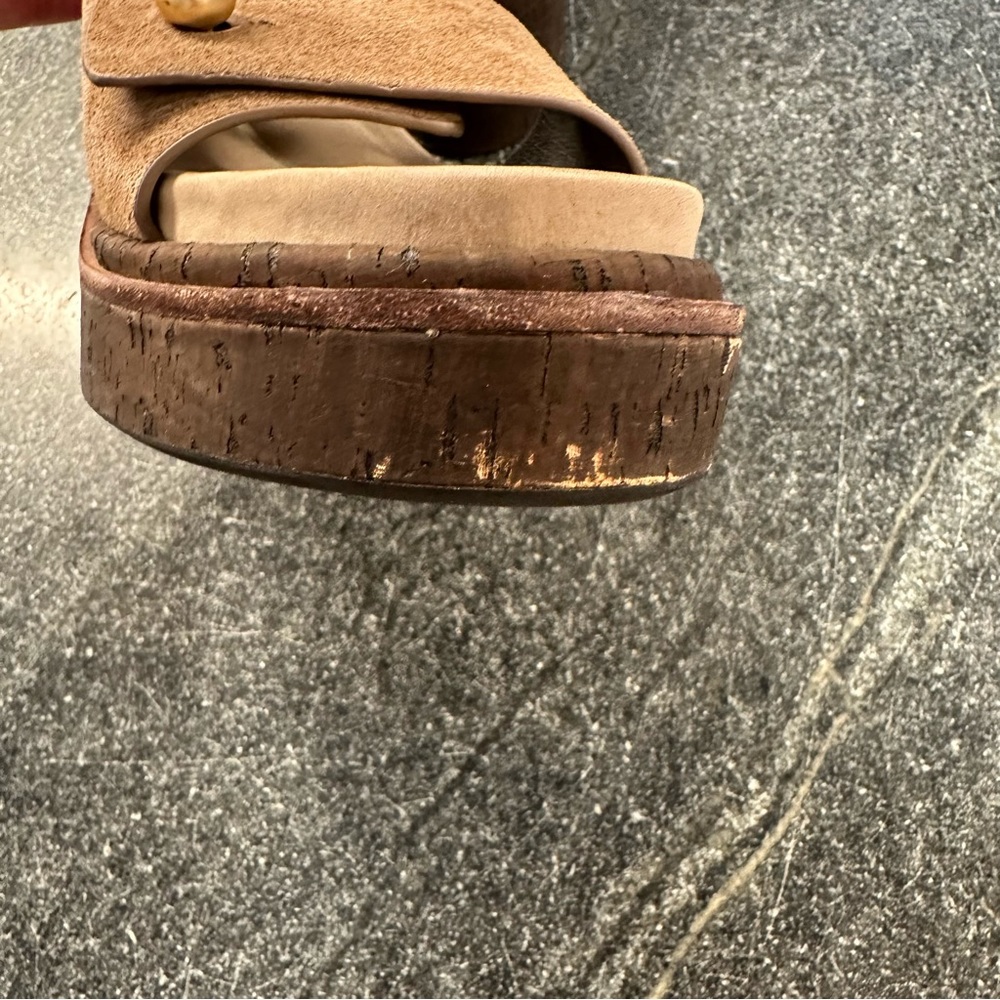rag & bone

Sommer Suede Platform Wedge Mules - Picture 3 of 10